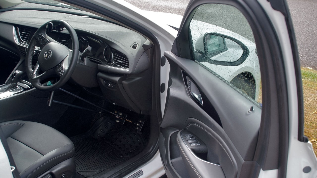 Håndbetjente kørselsenheder